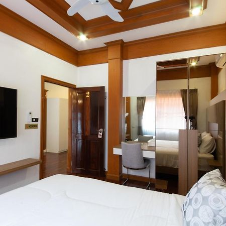 Rudi House Villa Patong Ngoại thất bức ảnh